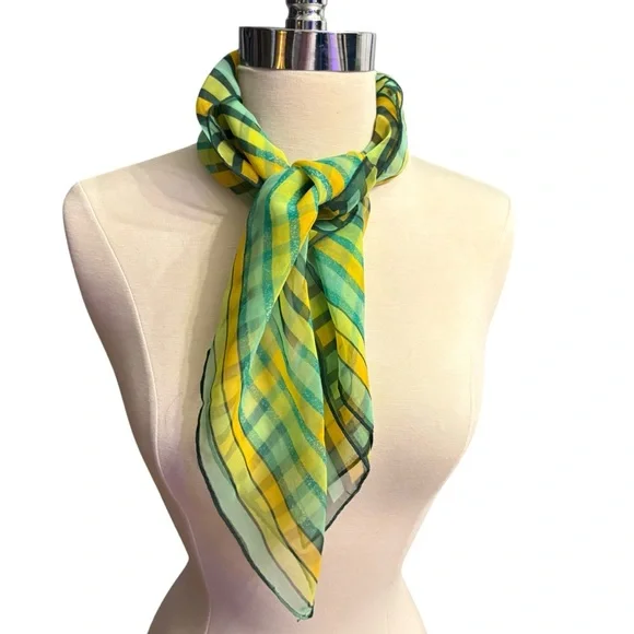 🔴5 for $40 SALE!
Vintage Multi Colored Square Polyester Scarf - Picture 3 of 11